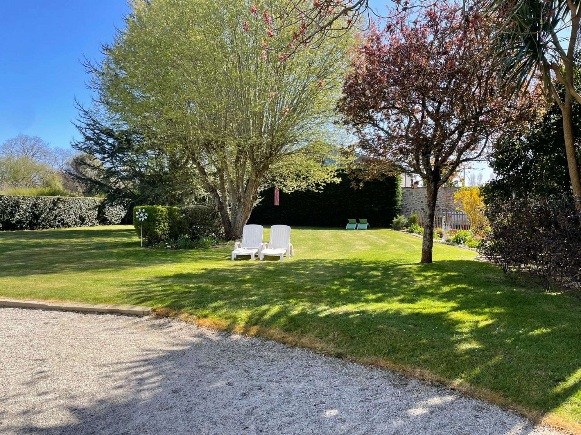"La Revillaise" Proche Mer, Grand Jardin Clos, 2 A 5 Personnes-Adultes-Enfants- Réville Exterior foto